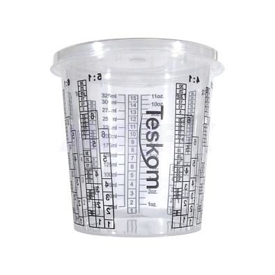 TESKOM мерная емкость (стаканчик) с крышкой 0.700л
