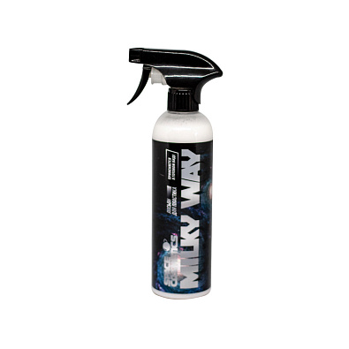 SPACE COSMETICS полироль для пластика Milky Way 500мл